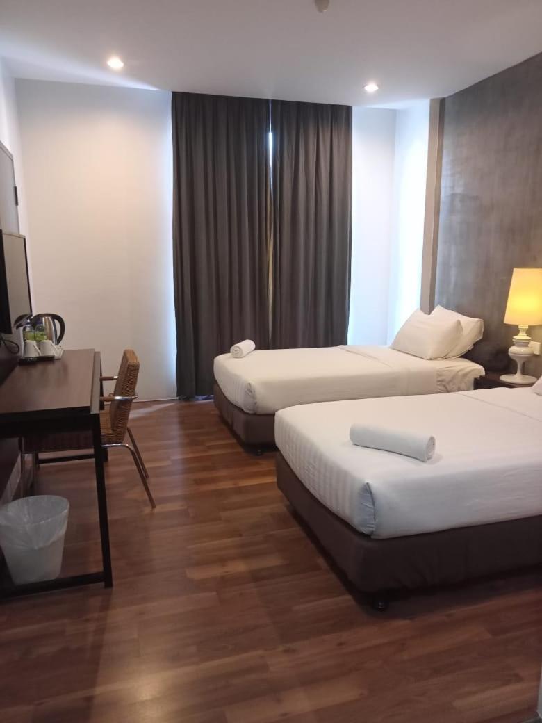 T+ Hotel Sungai Korok Алор-Сетар Экстерьер фото